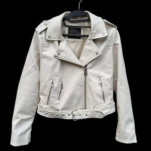 Sz M Levis Women’s White Faux Leather Jacket Moto Crop Full Zip Collared Belted